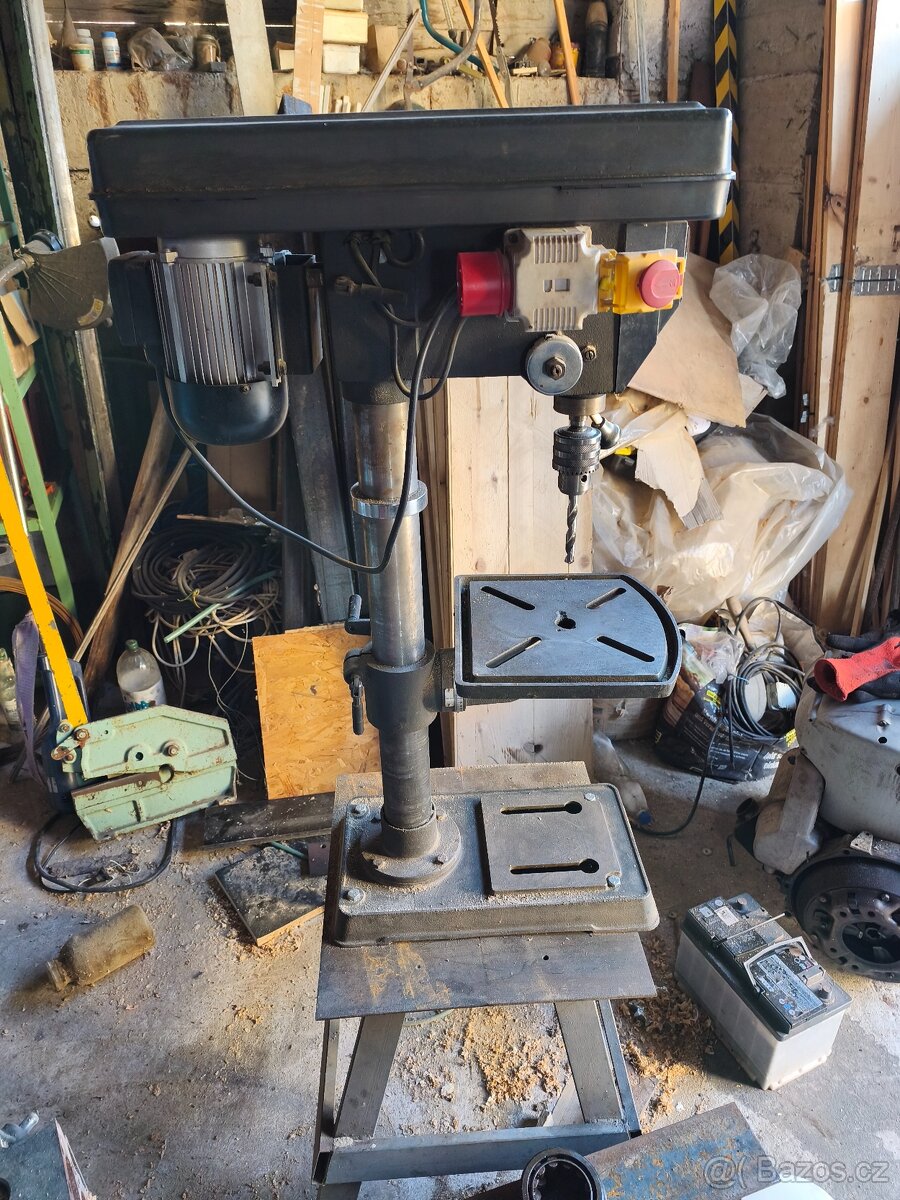 Stojanová vrtačka PROMA 12 ti rychlostní - 2