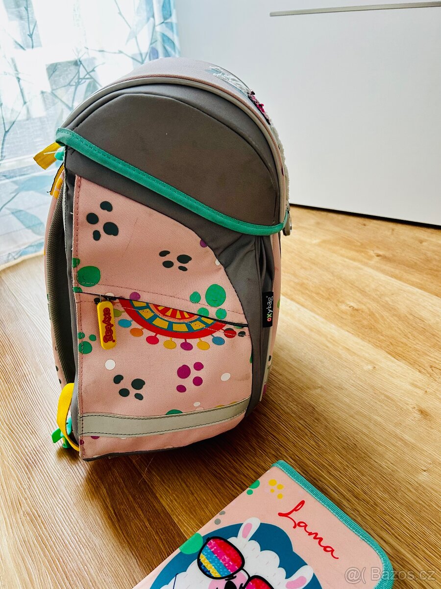 Skolni aktovka Oxybag lama - 2