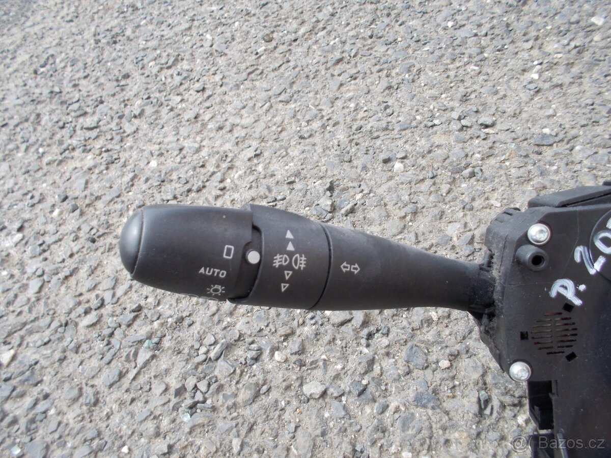 Přepínací páčky Peugeot 207 - 2