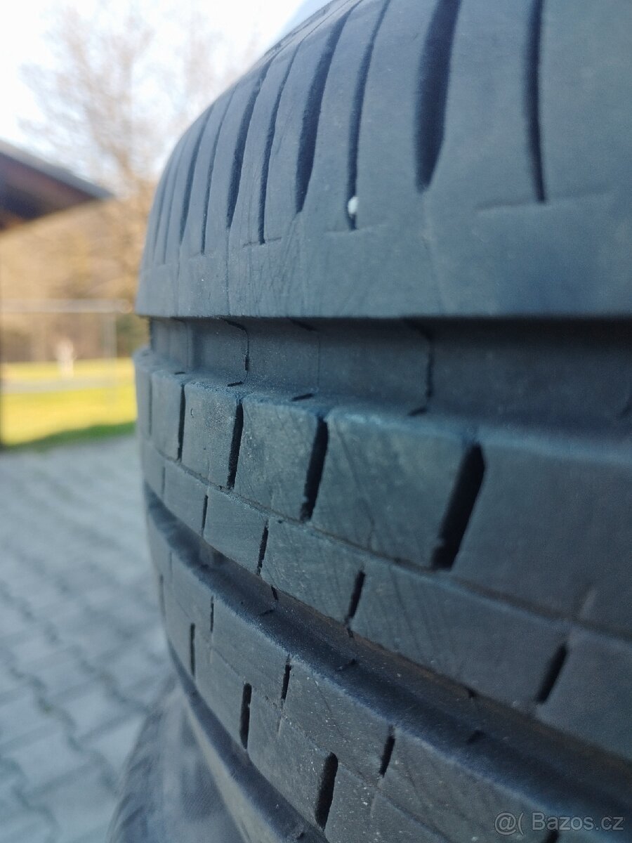 Pneu 185/55r16 - 2