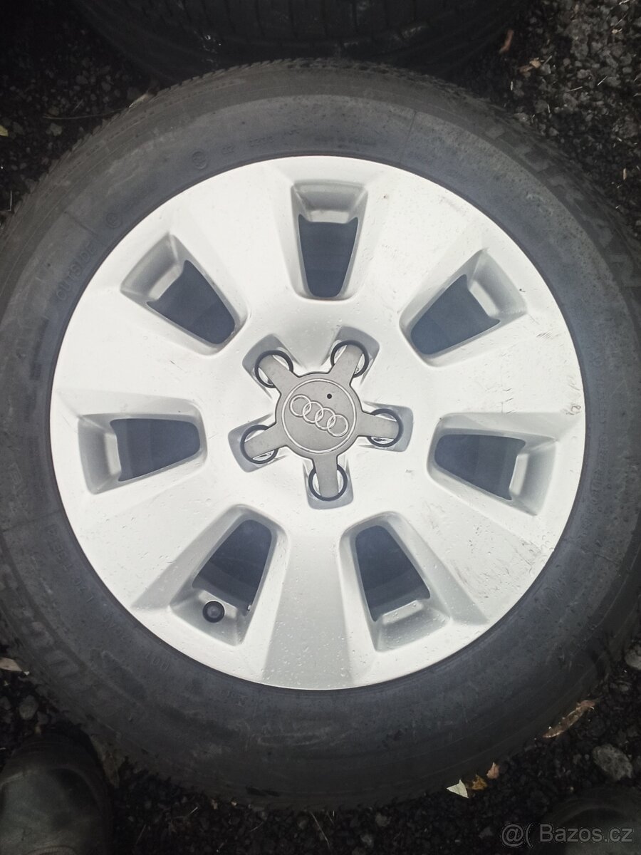 AUDI -7,5JX16ET 37 ROZTEČ 5X112X66,6 - 2