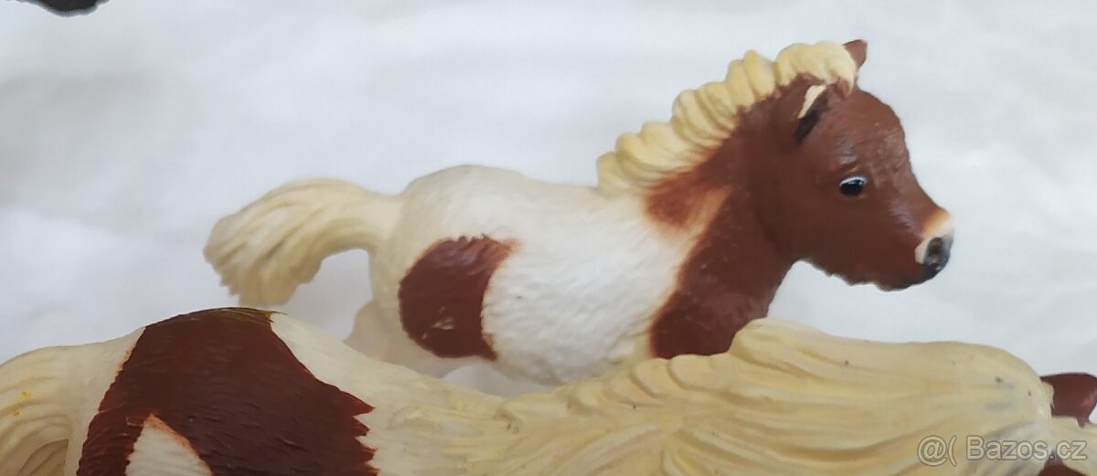 9. Poníci a falabella zn. Schleich - 2