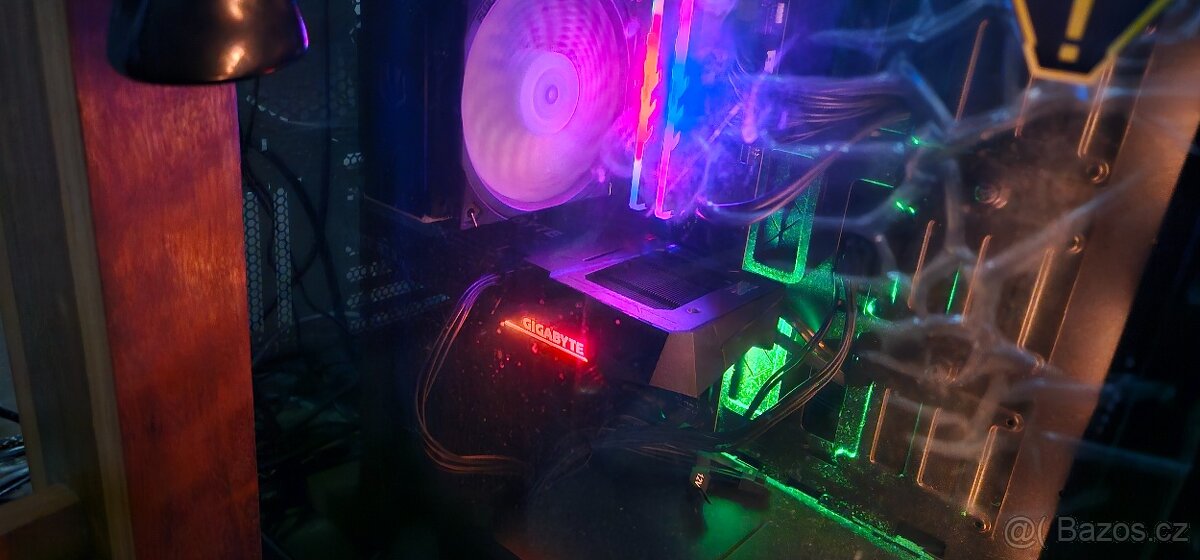 GIGABYTE GeForce RTX 3060 Ti GAMING OC 8G - 2