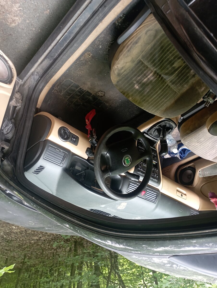 Škoda Octavia combi 1.9 TDI 81kw - 2
