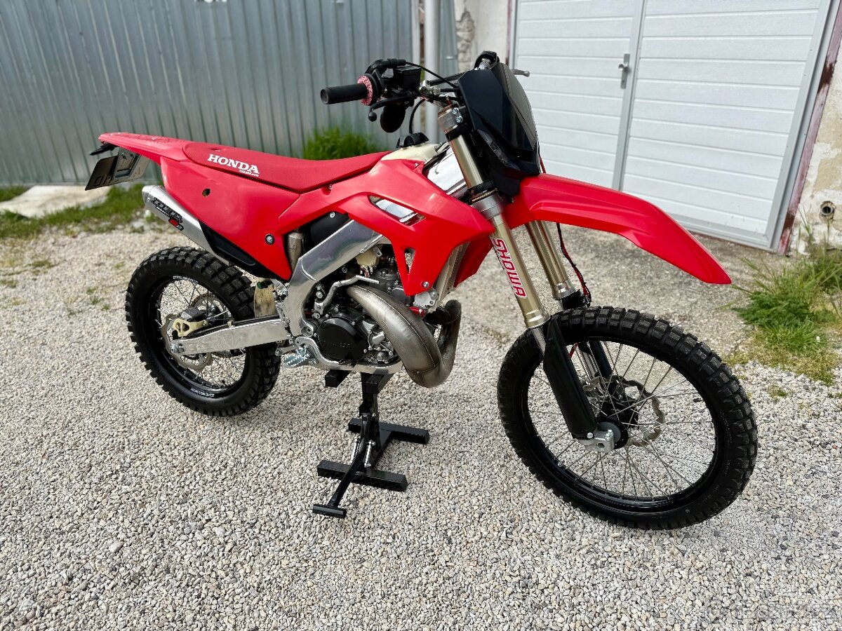 Unikatni CR250R