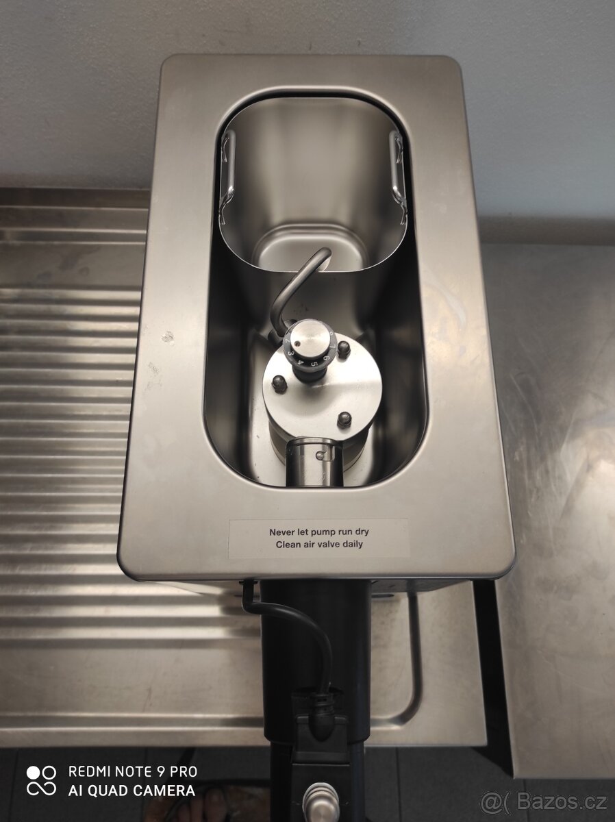 Prodám německý výrobník šlehačky Mussana - 2