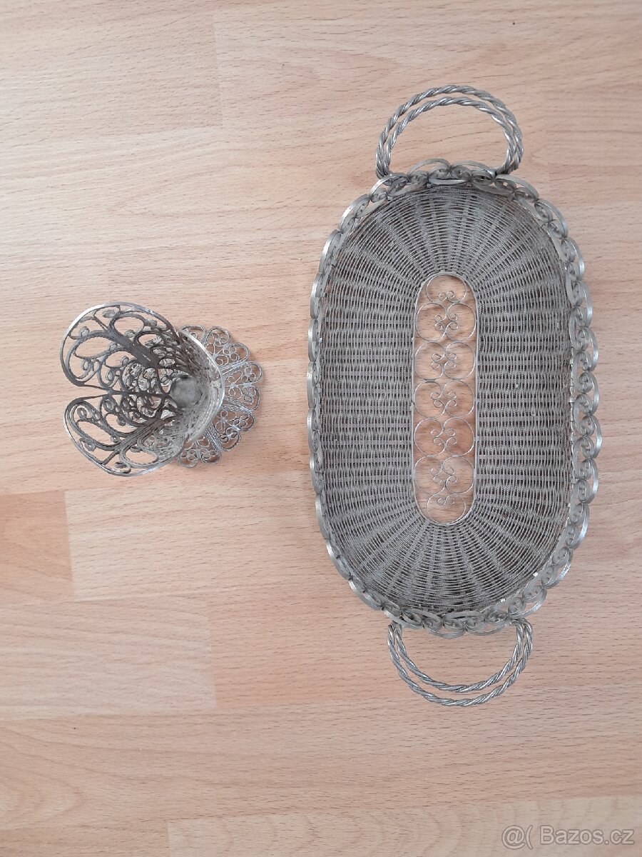 Vazicka a podtacek - 2