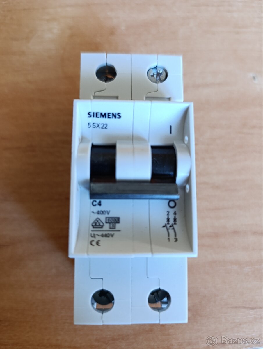 Jistič Siemens 5SX2 204-7 - 2