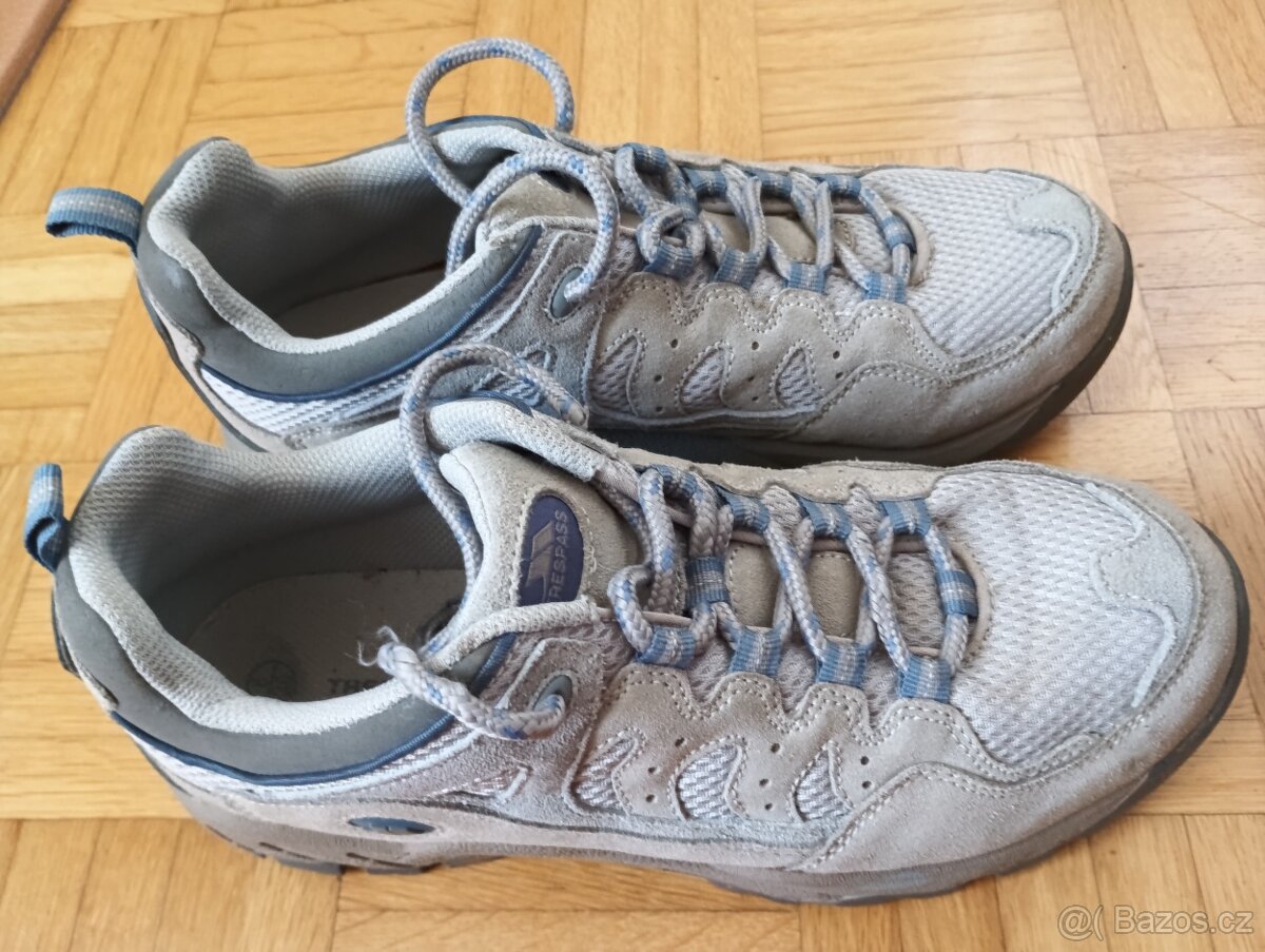 Trekove boty vel.39 - 2