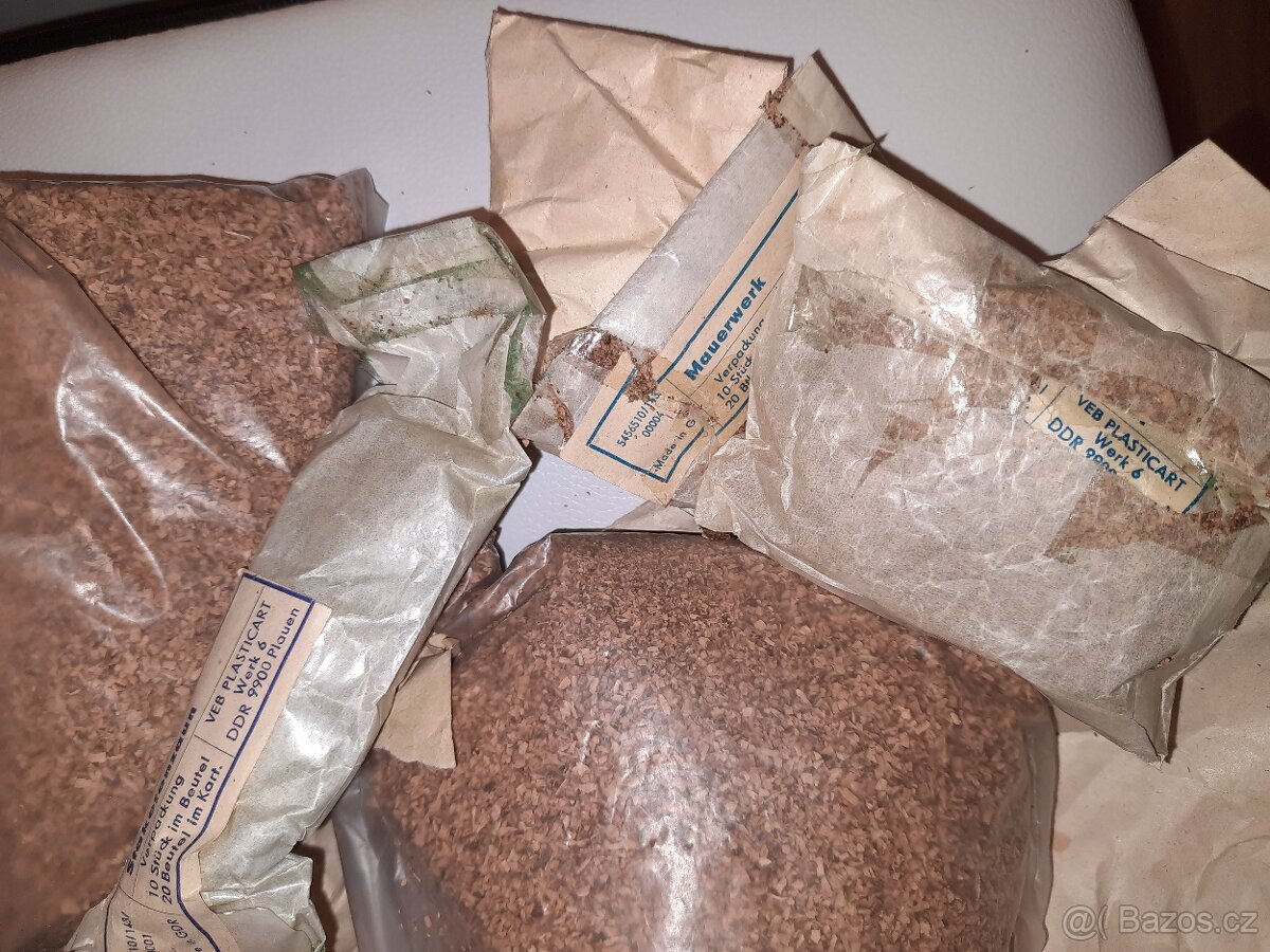 Posypový materiál do kolejiště k mašinkám - 2