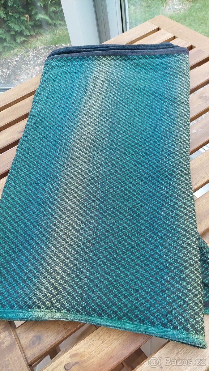 Didymos nosící šátek na mimnko - 2