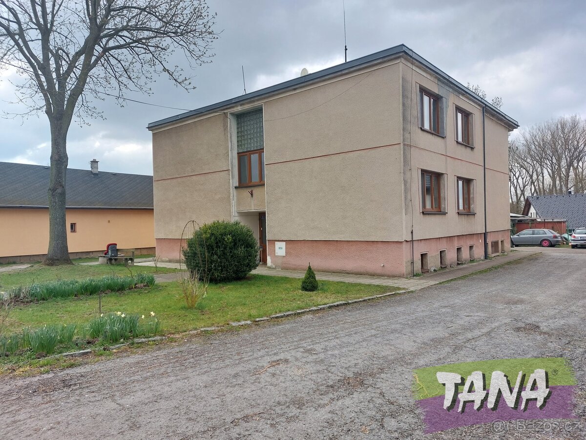 Byt 3+1 s lodžií, zděný bytový dům, zahrada, osobní vlastnic - 2