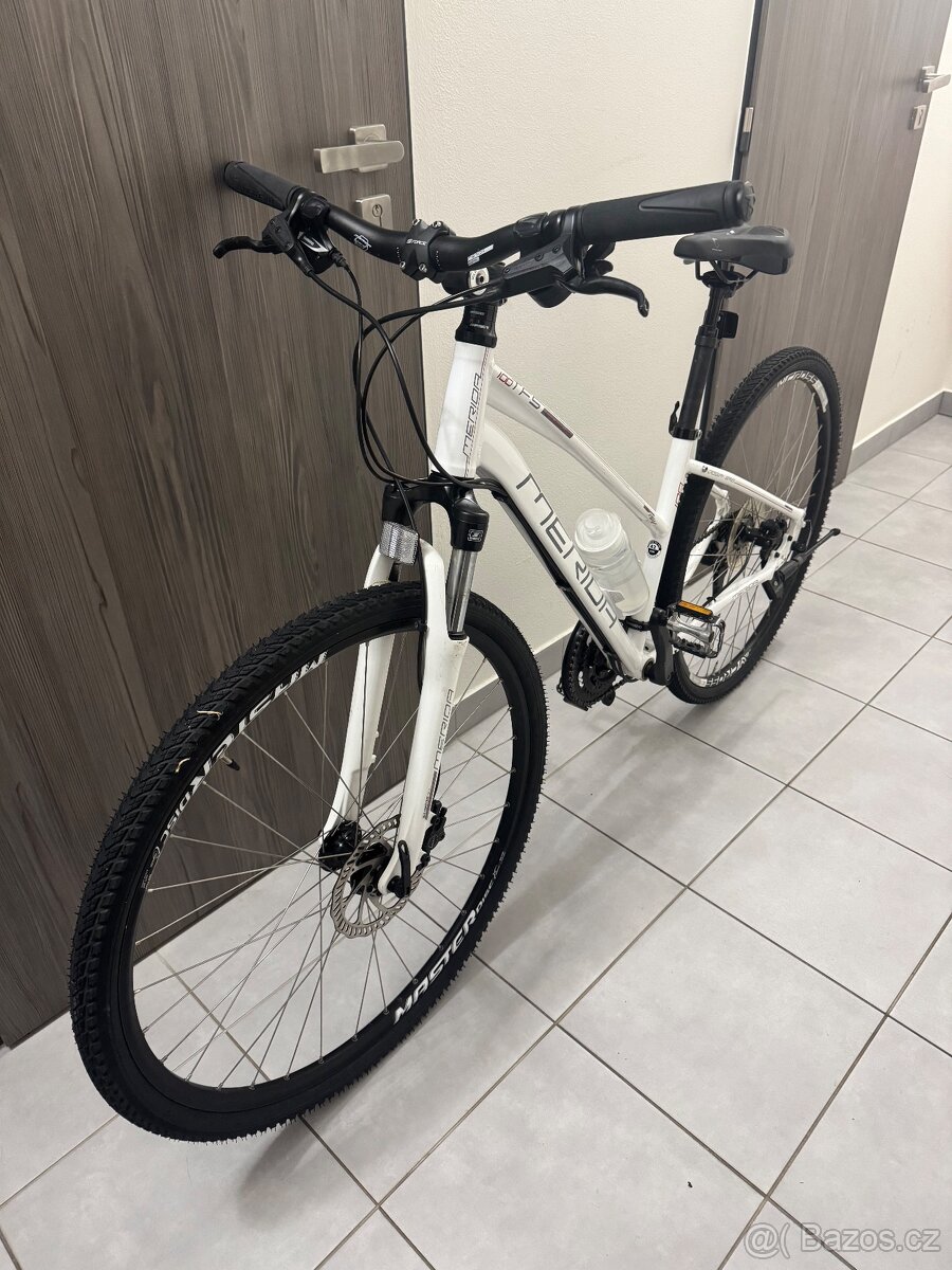 Damske kolo Merida bile - 2