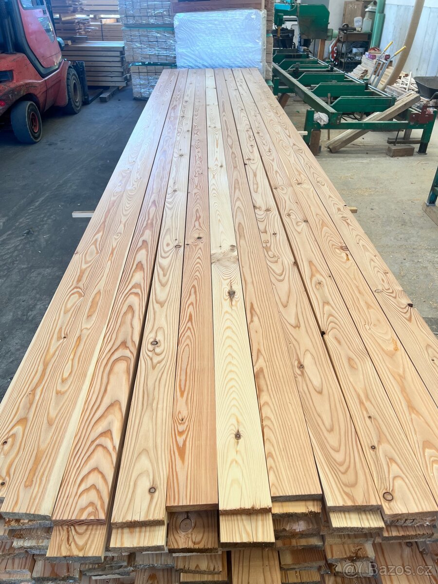 Modřínová prkna čtyřstraně hoblované A/B kvalita - 2