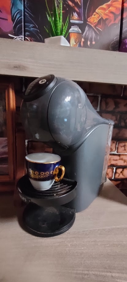 Prodám Kávovar KRUPS typ KP240,DOLCE GUSTO - 2