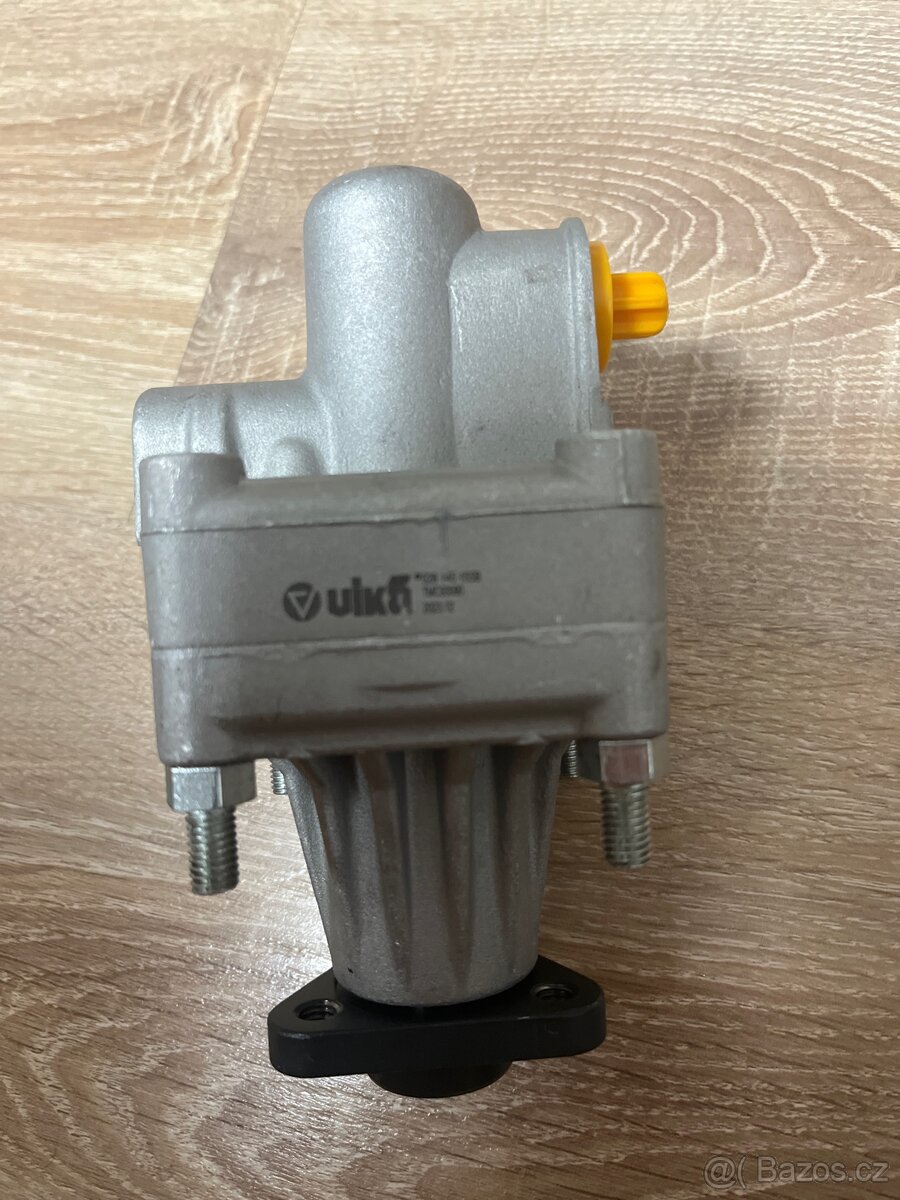 Čerpadlo posilovače řízení BMW E30,E36 - 2