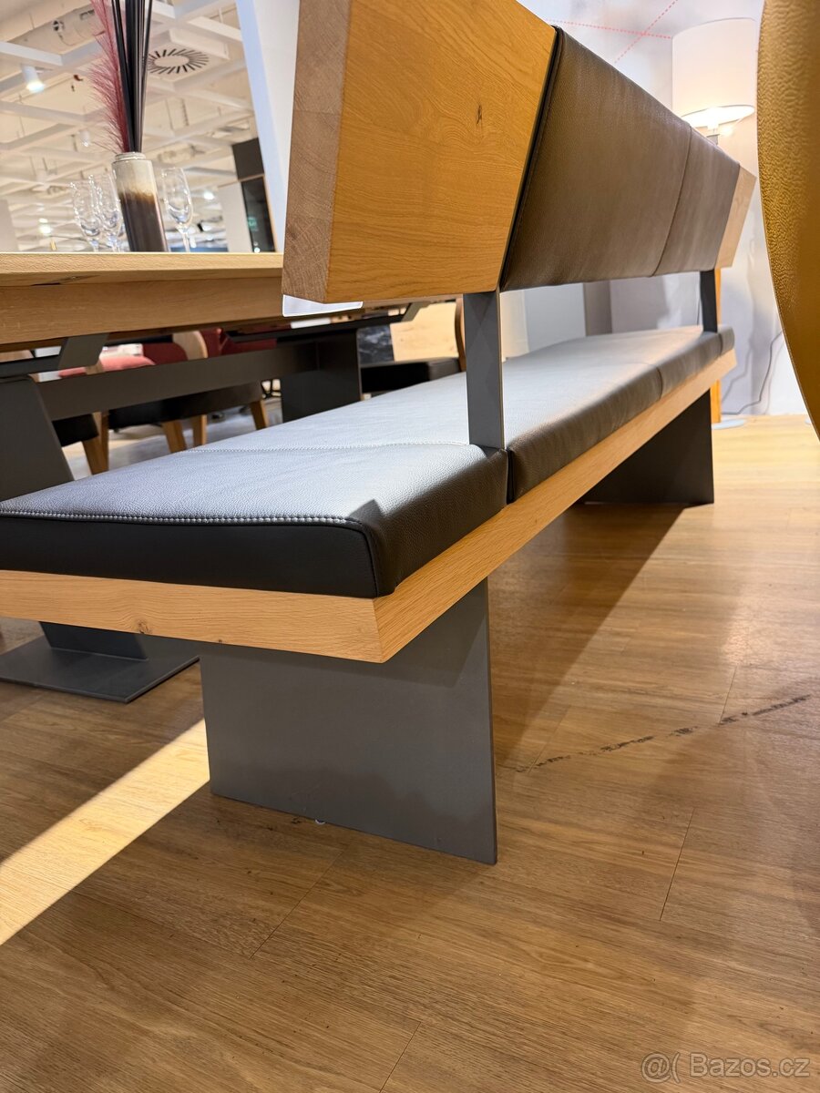 Jidelni souprava nova od Voglauer - 2