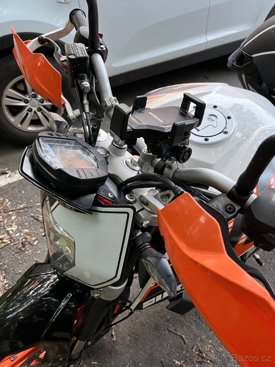 KTM Duke 390 - 2