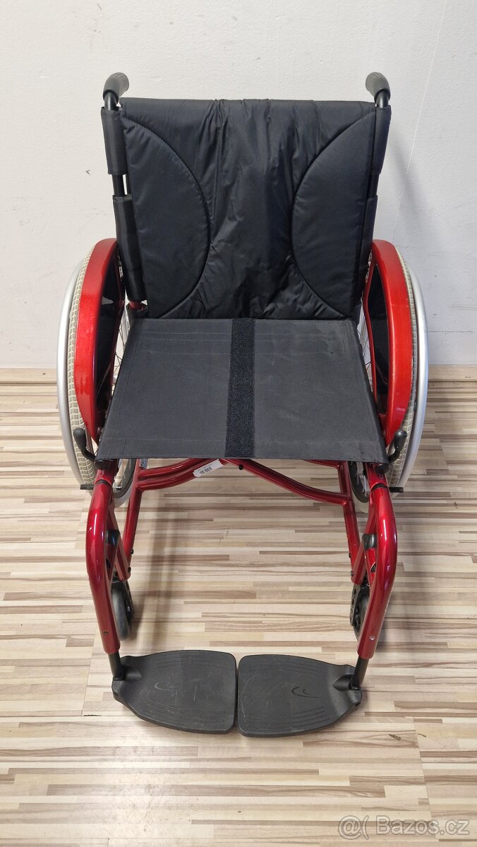 Prodám Invalidní Vozík Küschall Šíře 50 - 2