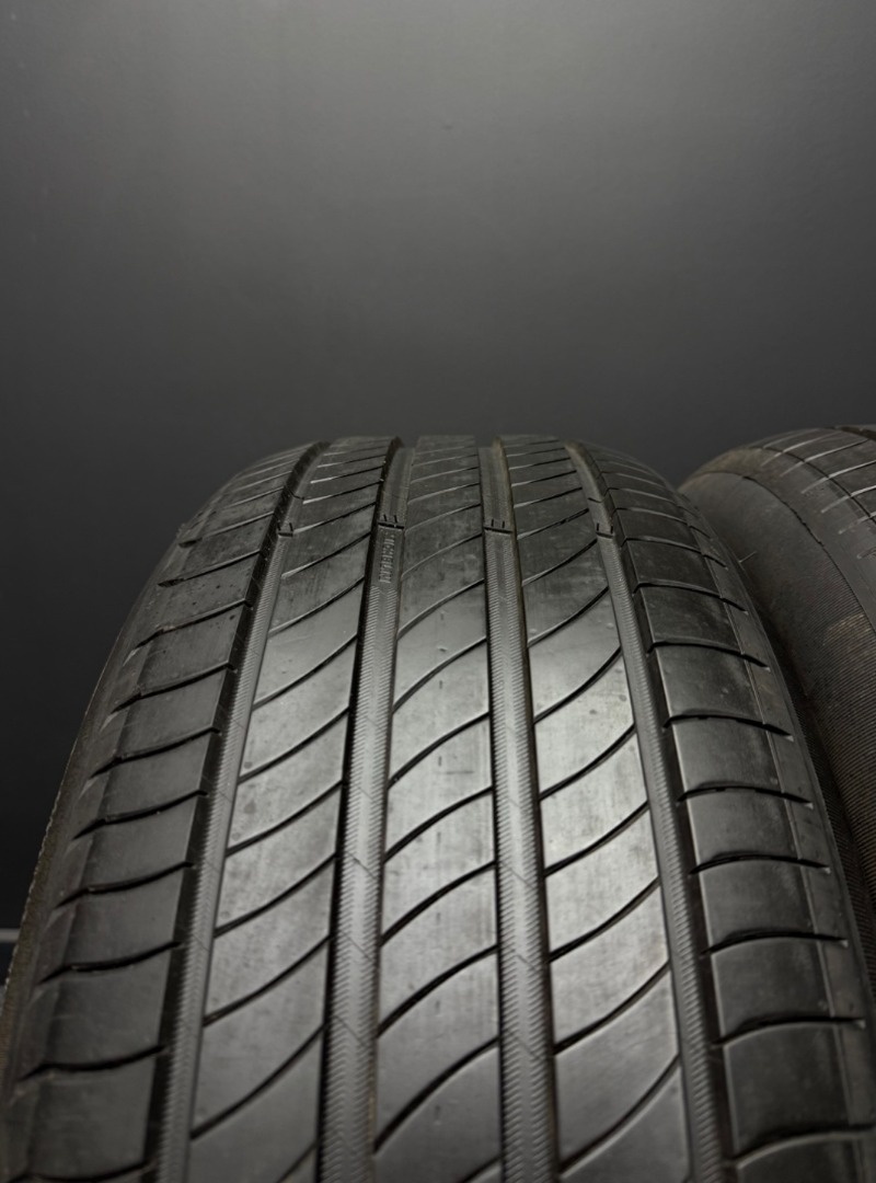 3ks pneu 235/45/20 MICHELIN - 2