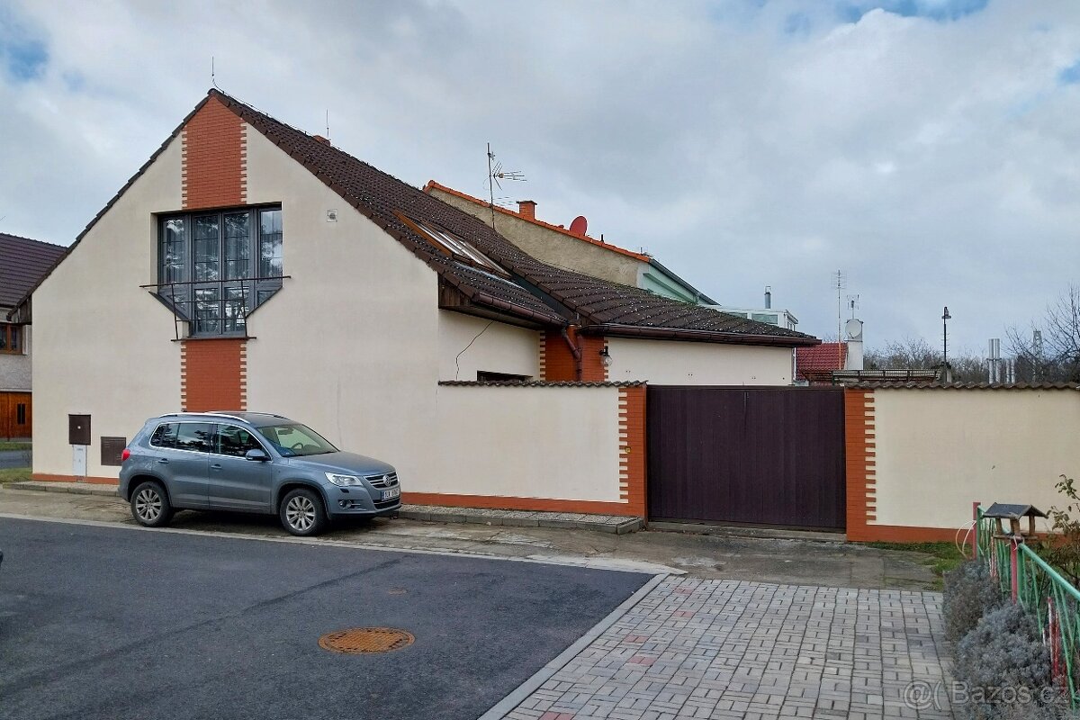 Prodej domu, Roudnice nad Labem - 2