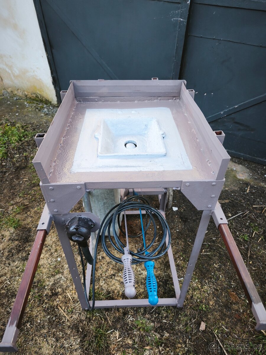 Kovářská výheň -převozná - 2