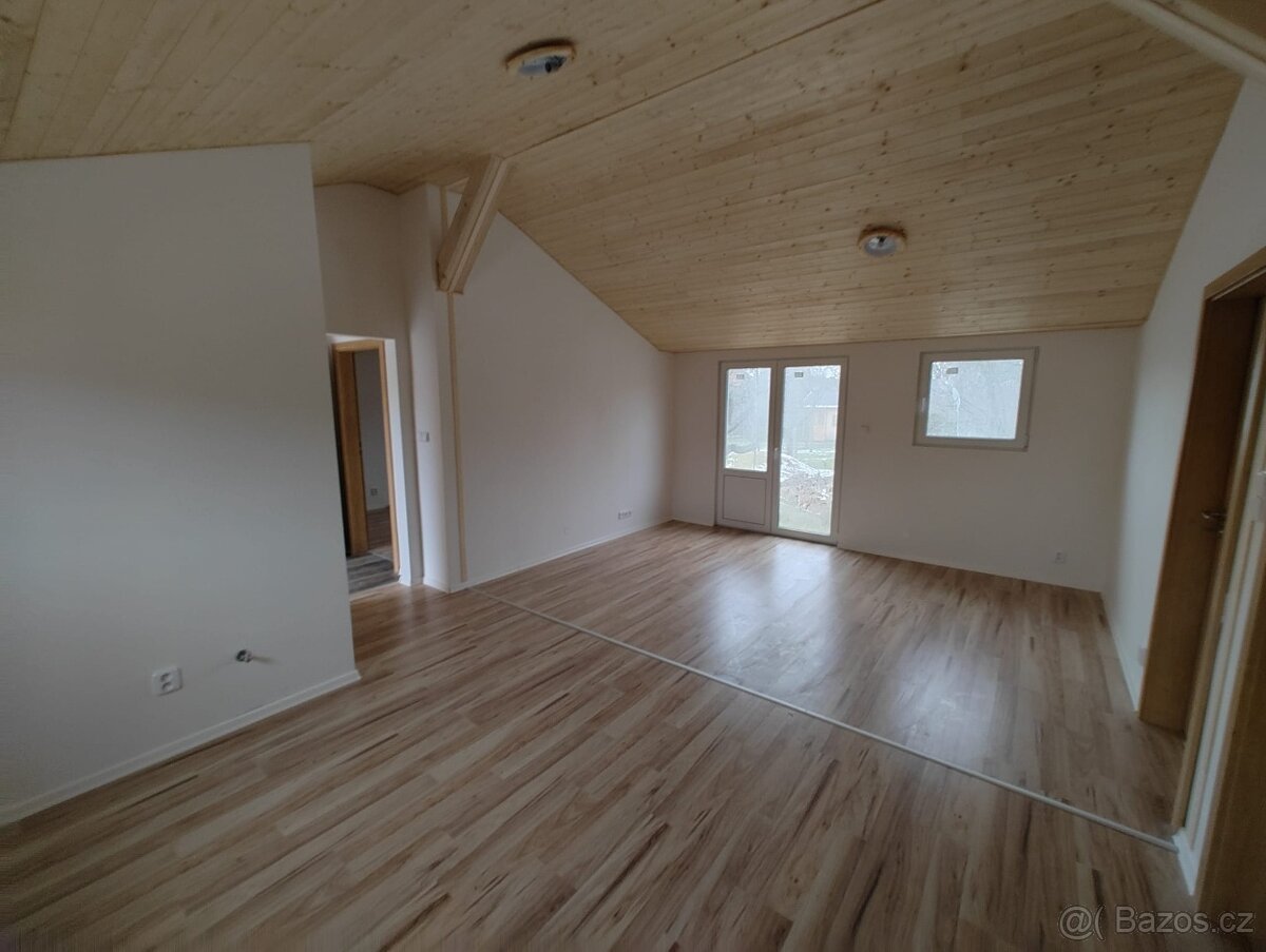 PRACOVNÍK DO INTERIÉRU MONTOVANÝCH DŘEVOSTAVEB (OSVČ) - 2