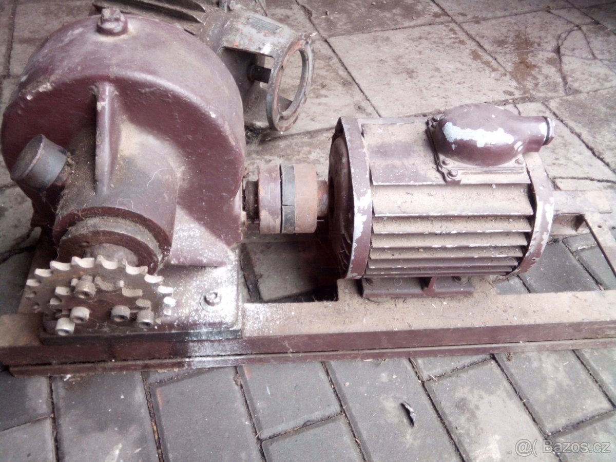 motor s převodovkou - 2