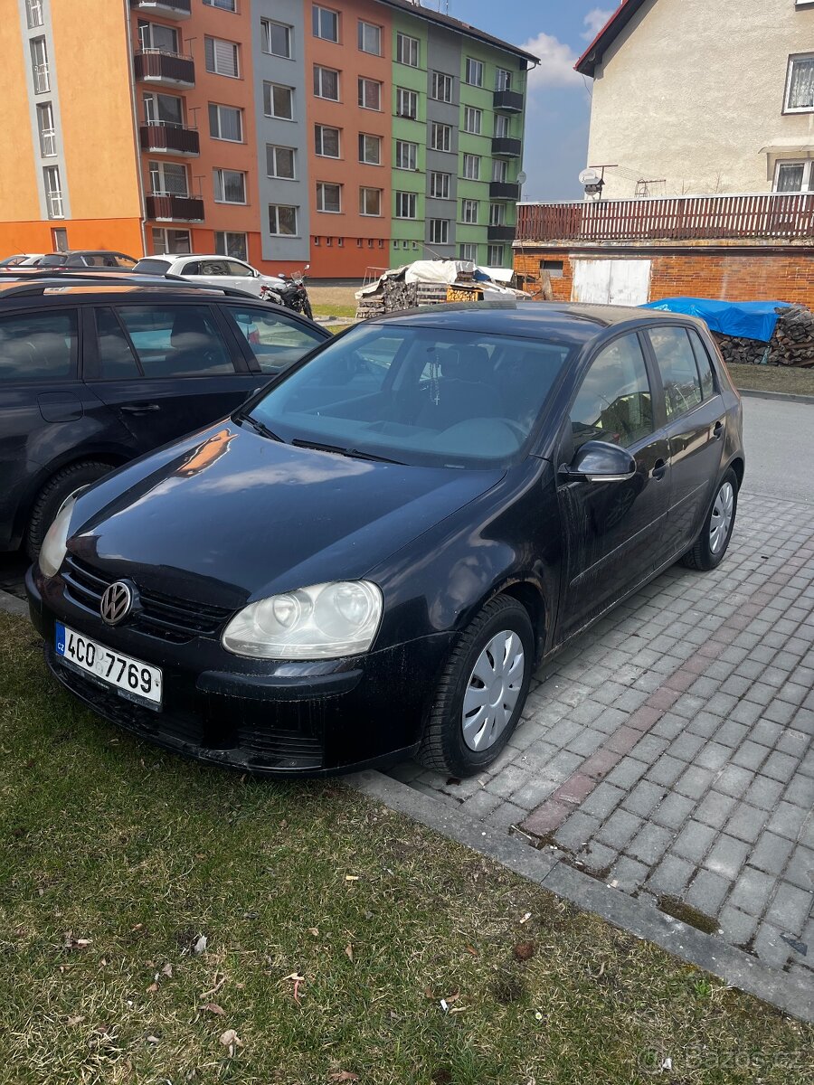 Golf 5 1.9 tdi 77kw - nepojízdný - 2