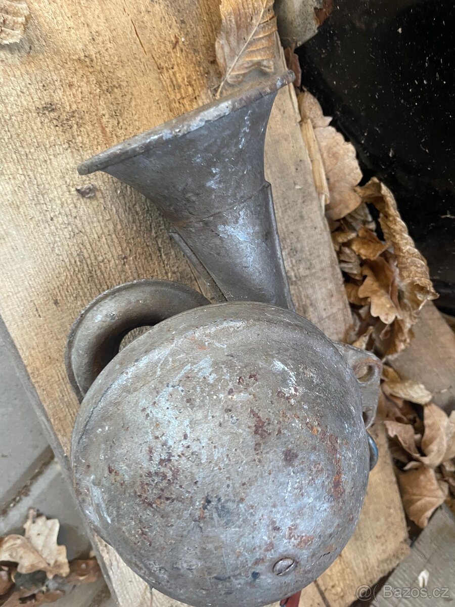 Historický klakson - 2