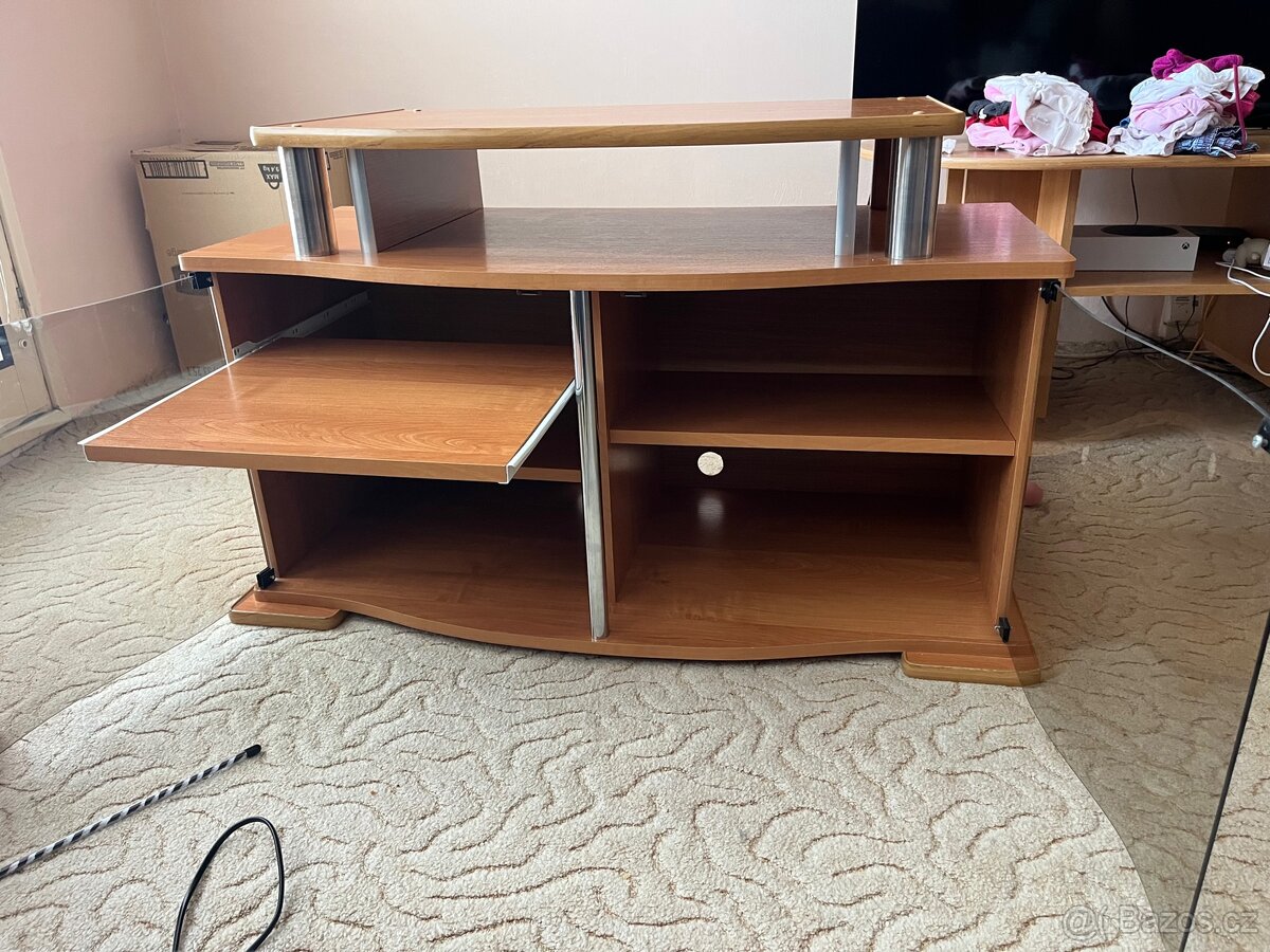 Prodám Tv stůl - 2