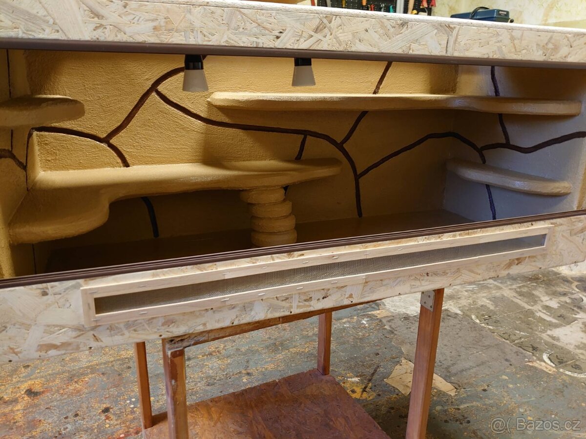 Luxusní nové terárium pro agamku 100x50x50 cm - 2