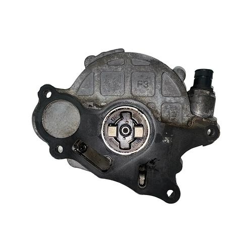 Podtlakové čerpadlo 03L145100F VW Passat B7 r.v. 2012 - 2