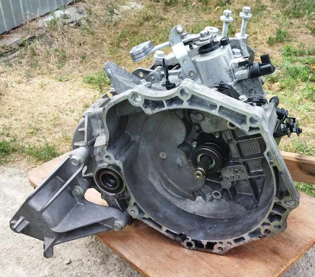 Převodovka Opel Astra J 1.6 CDTi tour, 6rychlostí - 2