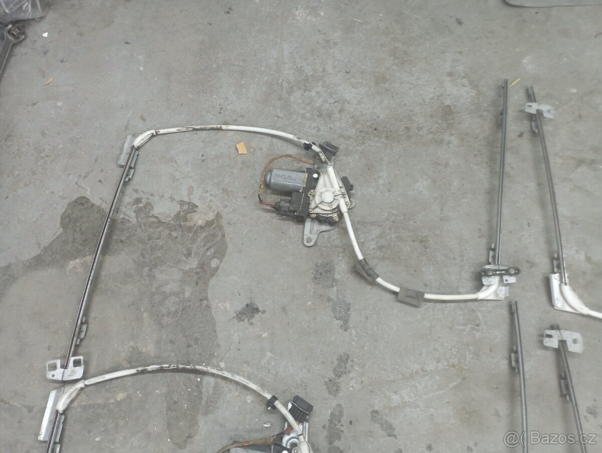 Škoda Felicia elektrické stahování oken - 2