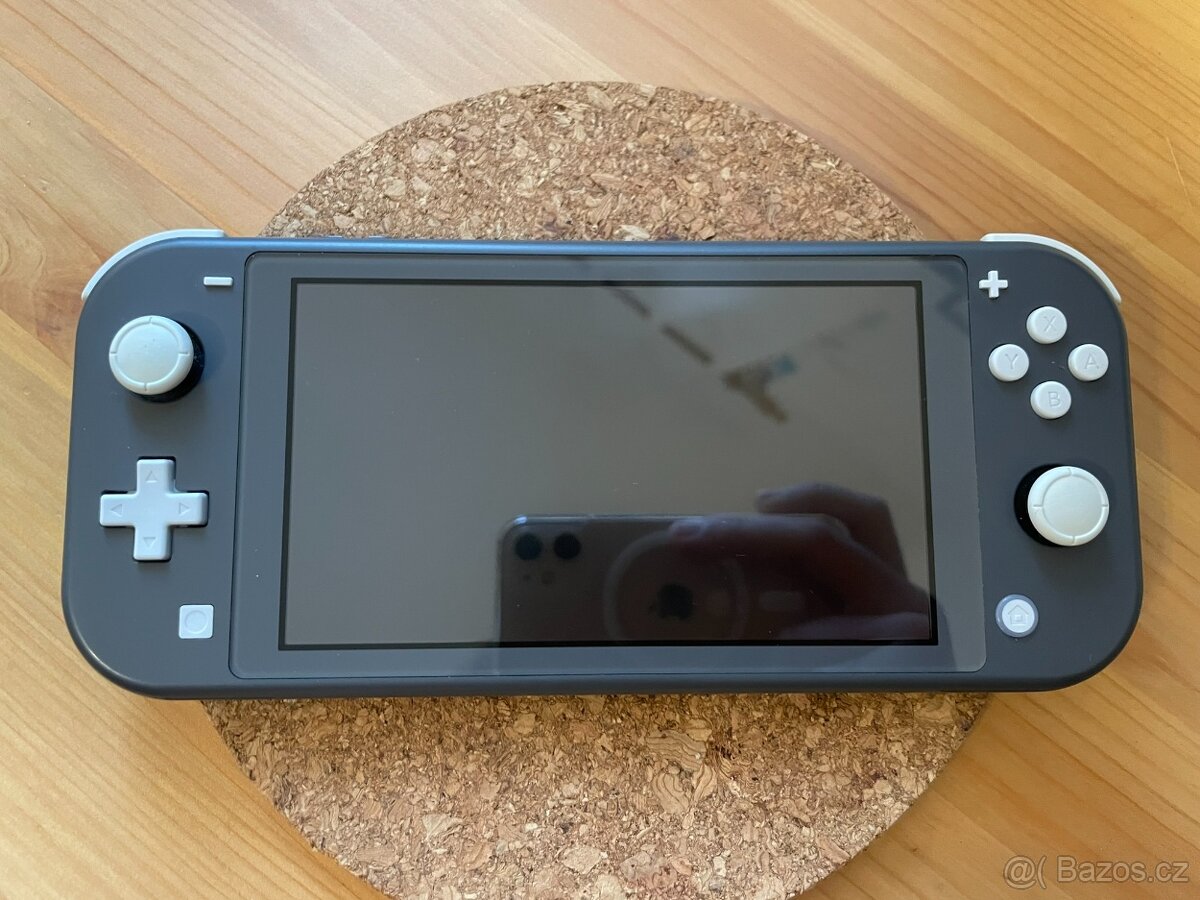 Nintendo Switch Lite + 64Gb karta - 2