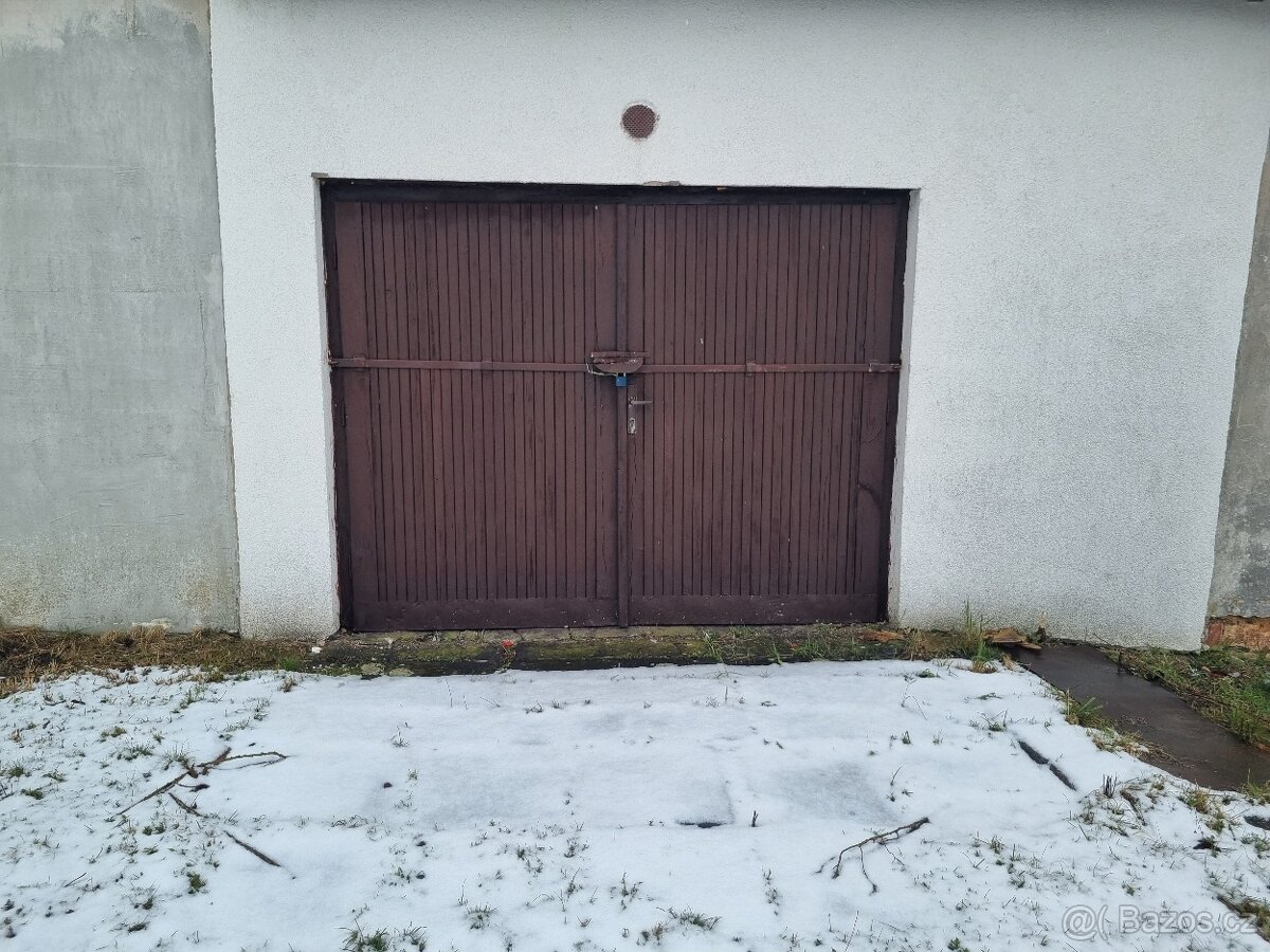 Pronájem velké garáže 25 m2, Dýšina u Plzně, volná ihned - 2