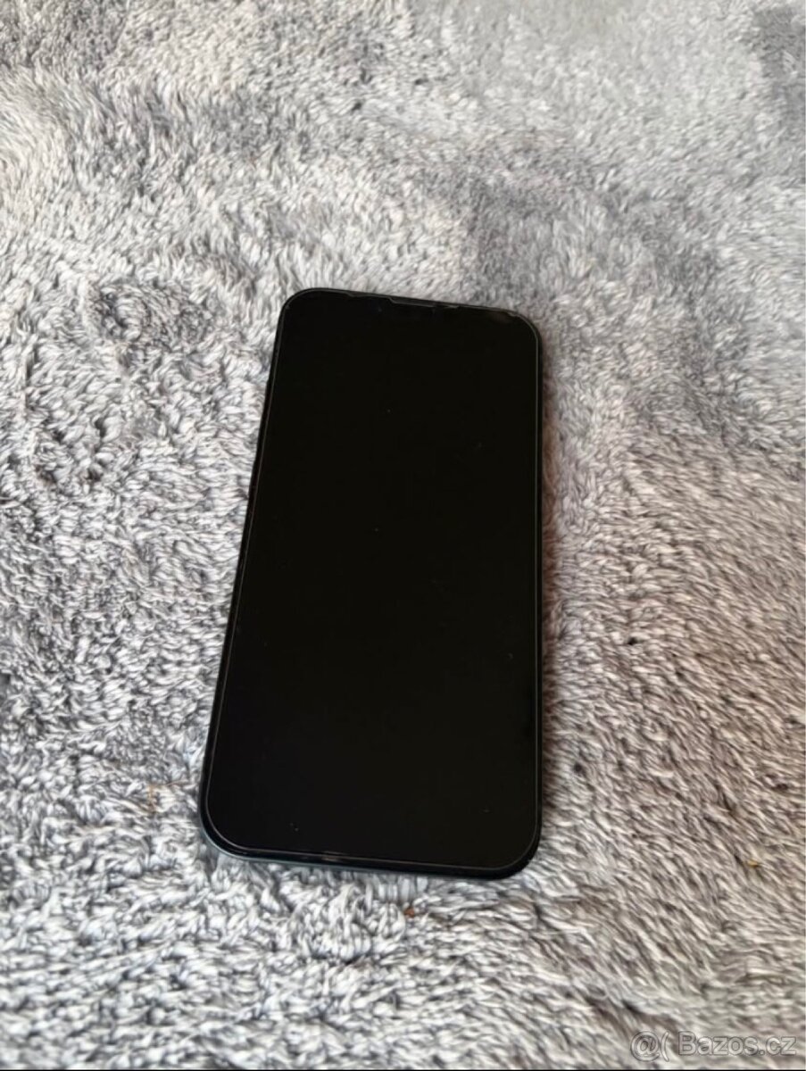 Apple iPhone 13 128GB - 2