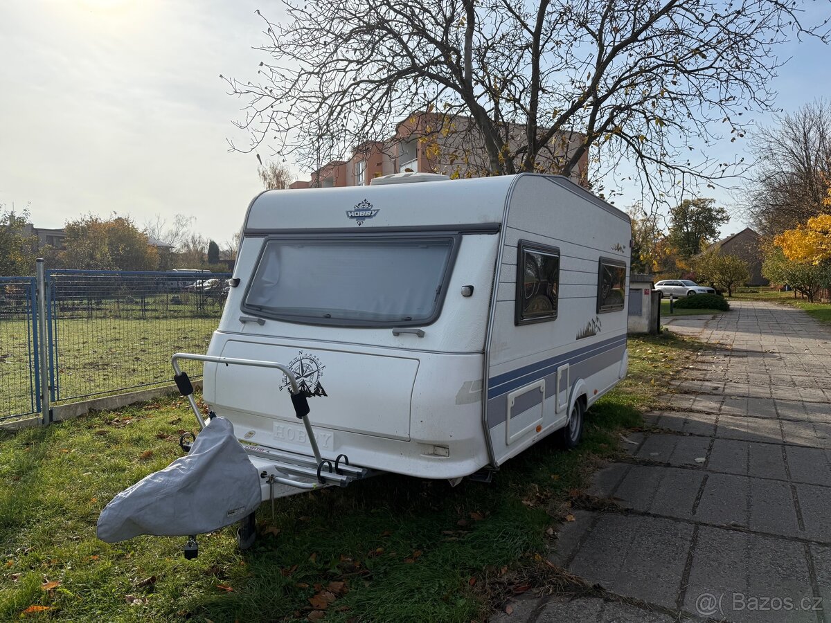 Karavan Hobby De Luxe 440 - 2
