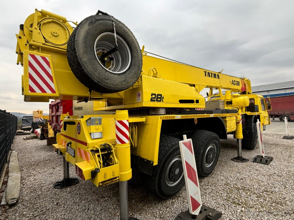 TATRA 815 autožeriav AD28 - 2