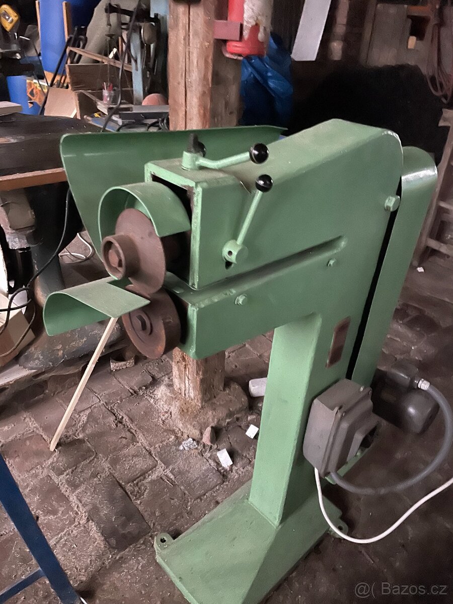 řezačka na kůži - 2