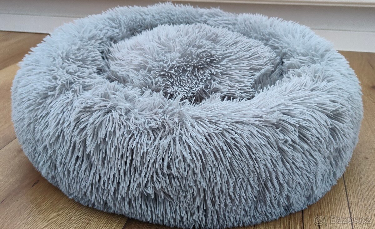 Pelíšek pro kočku. - 2