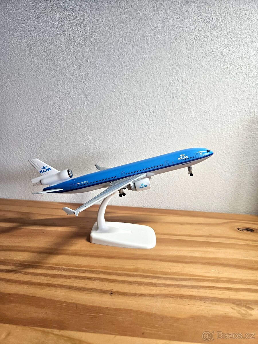 Model letadla NOVÝ, různé - 2