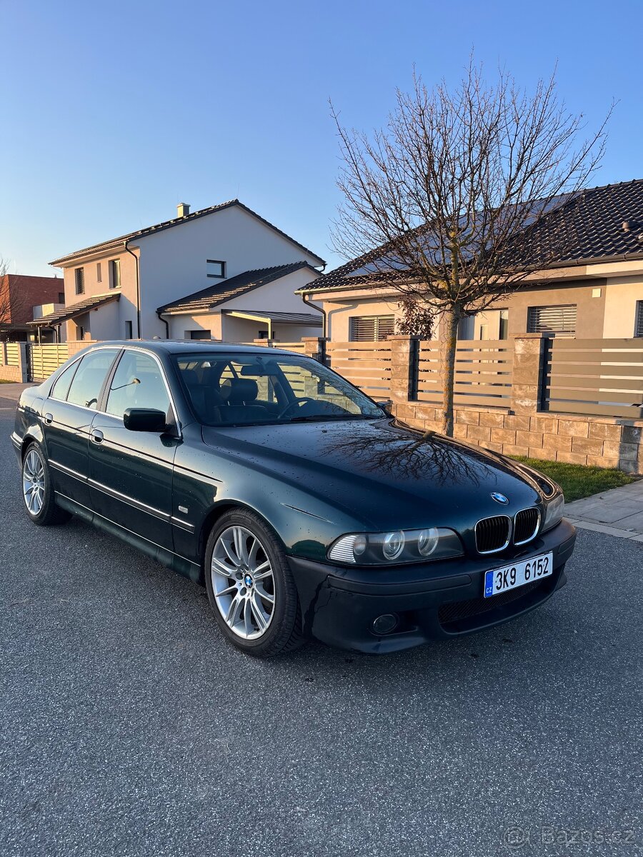 BMW e39 520i - 2