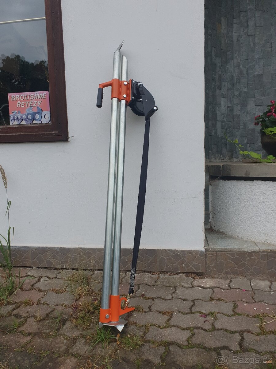 Zvedák kmenů - 2