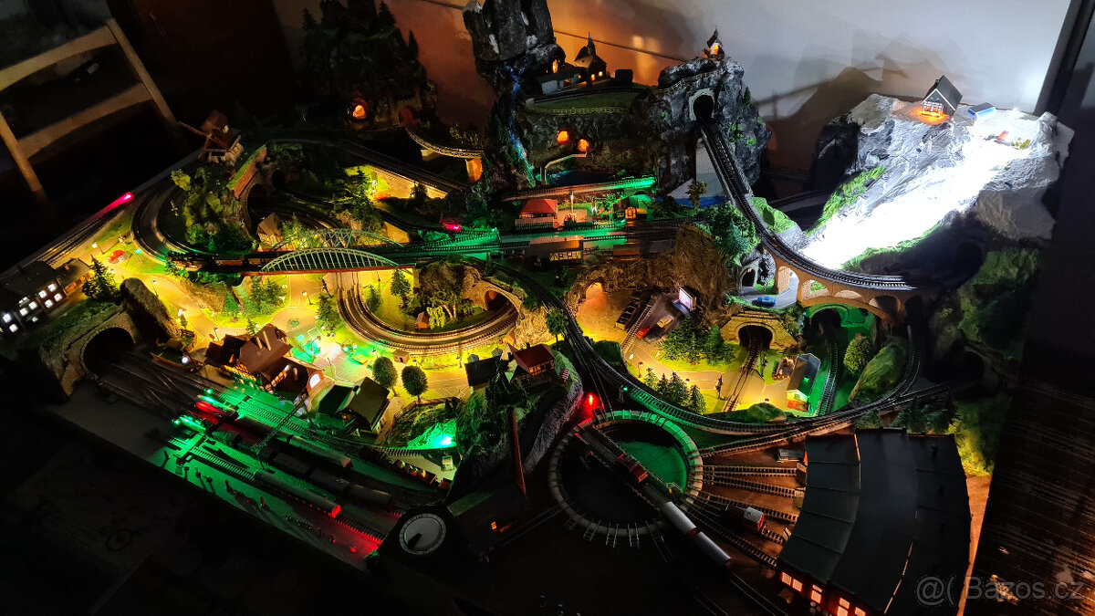 Kolejiště, vláčky, mašinky N - 2