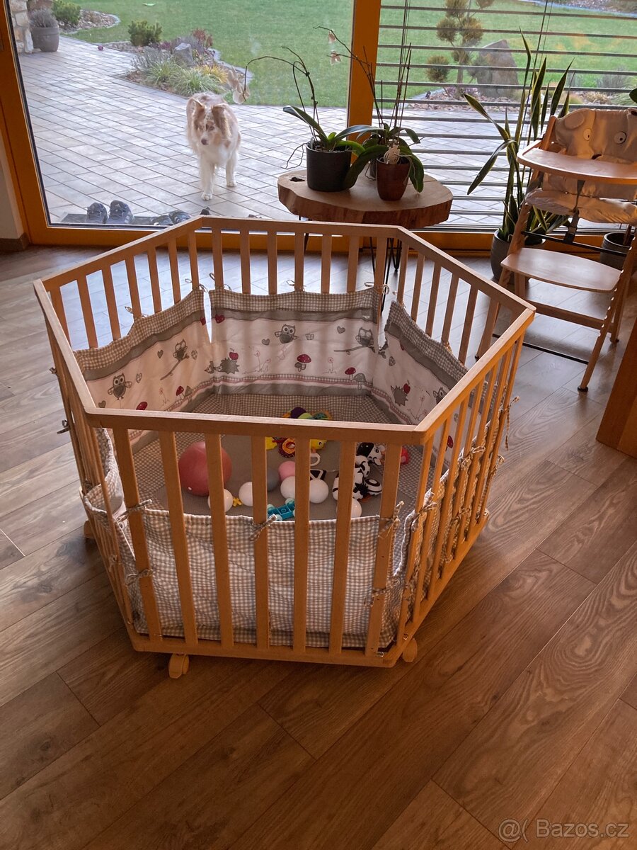 Hrací ohrádka šestiuhelník dřevěná - 2