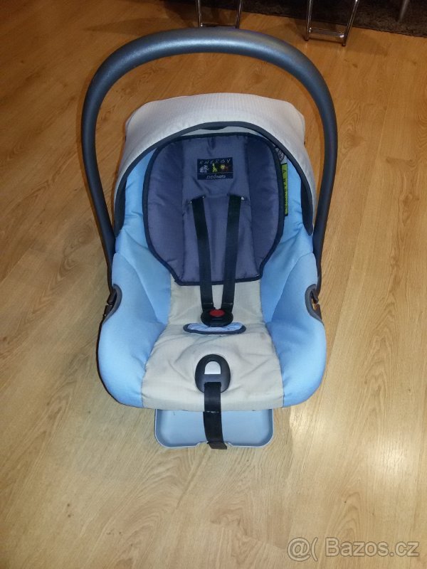 prodám autosedačku vajíčko - 2