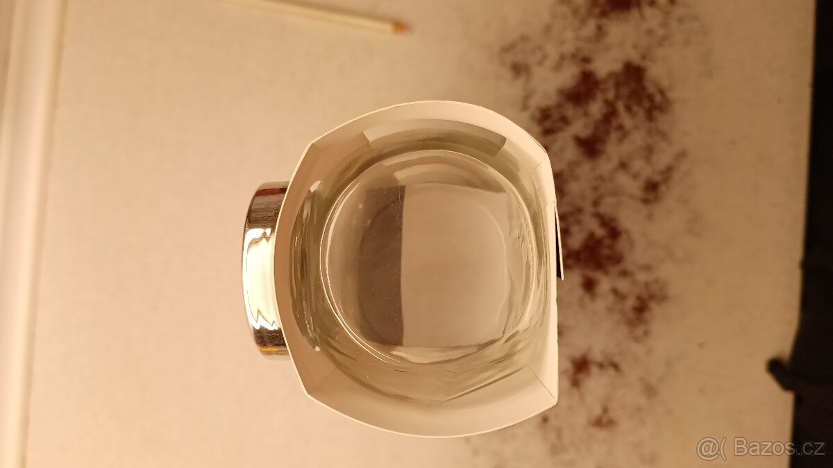 Skleněné kořenky - 2