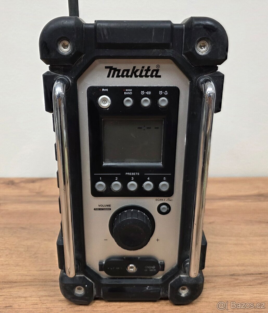 Rádio Makita DMR107 - 2